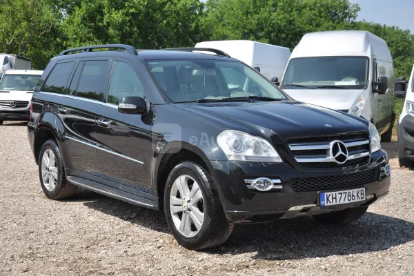 Mercedes Benz GL 320 — polovni automobil