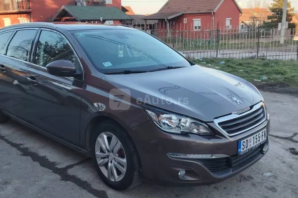 Peugeot 308 — polovni automobil