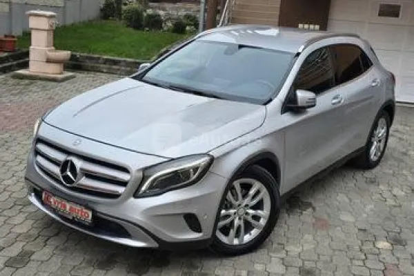 Mercedes Benz B 200 — polovni automobil