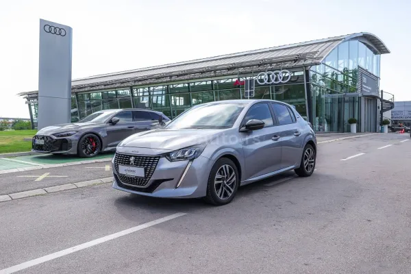 Peugeot 208 — polovni automobil