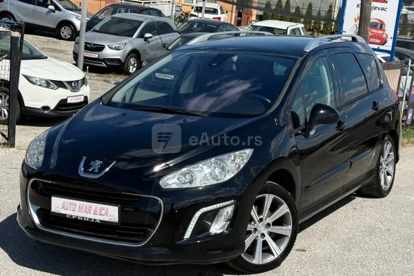 Peugeot 308 — polovni automobil