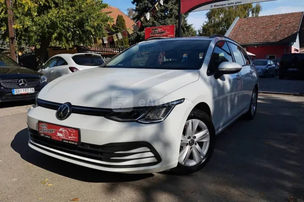 Volkswagen Golf 8 — polovni automobil