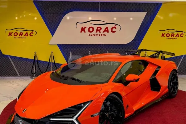 Lamborghini Revuelto — polovni automobil