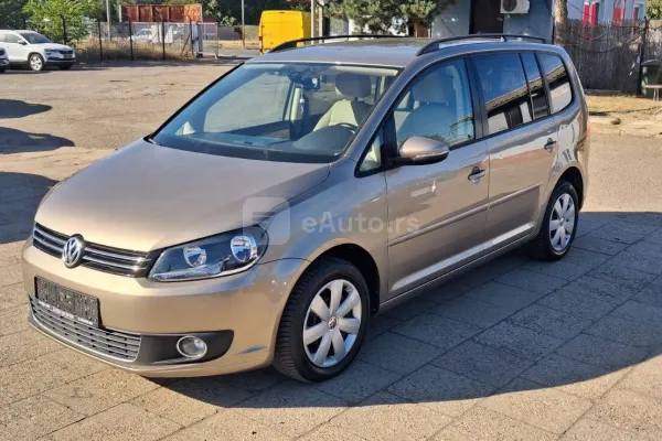 Volkswagen Touran — polovni automobil
