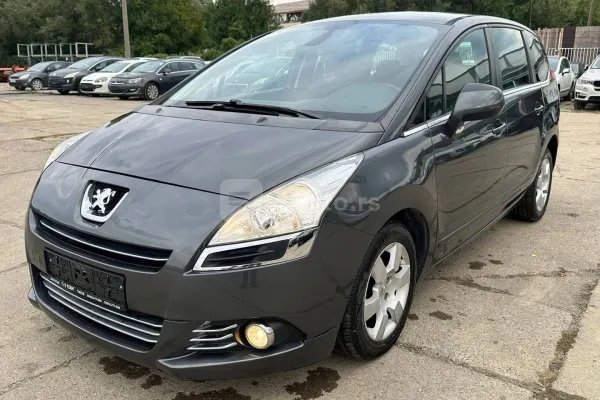 Peugeot 5008 — polovni automobil