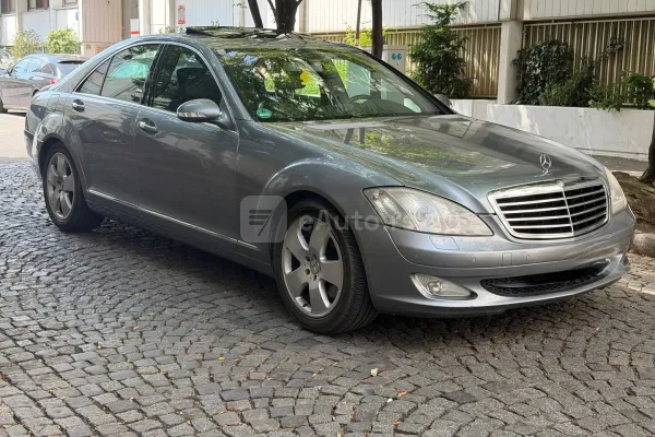 Mercedes Benz S 320 — polovni automobil