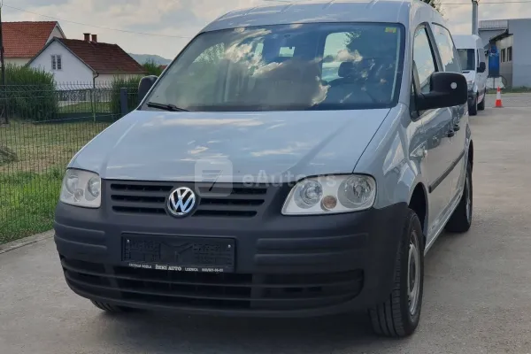 Volkswagen Caddy — polovni automobil