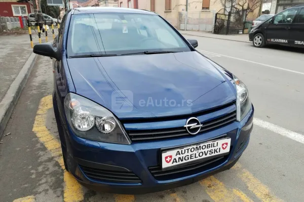 Opel Astra H — polovni automobil