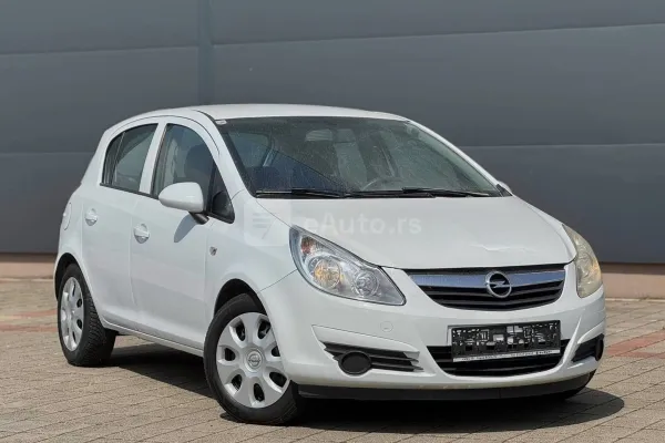Opel Corsa D — polovni automobil