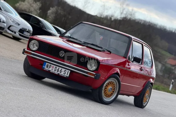 Volkswagen Golf 1 — polovni automobil
