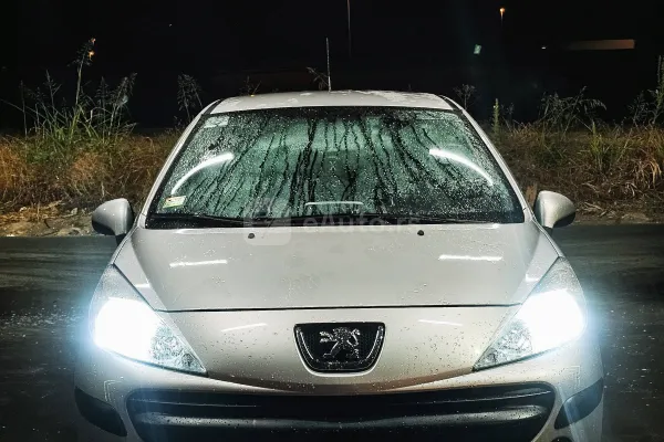 Peugeot 207 — polovni automobil