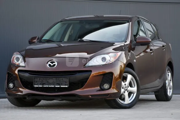 Mazda 3 — polovni automobil
