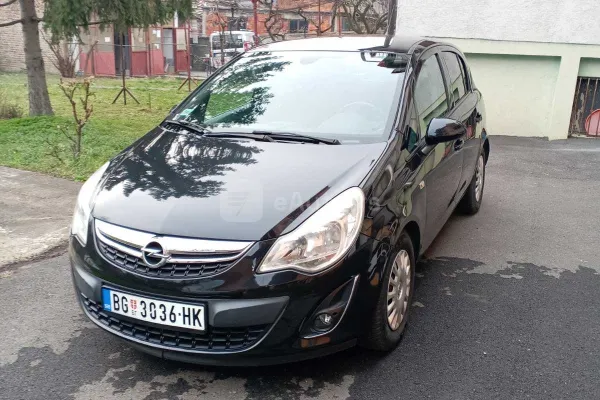 Opel Corsa D — polovni automobil