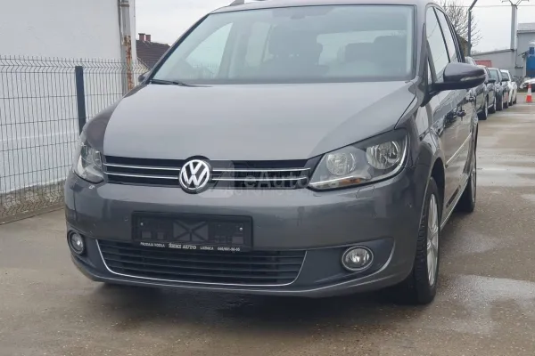 Volkswagen Touran — polovni automobil