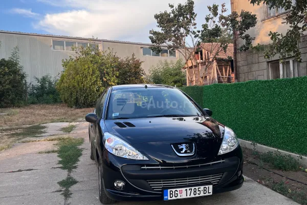 Peugeot 206 plus — polovni automobil