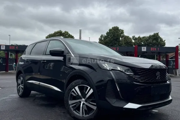 Peugeot 5008 — polovni automobil