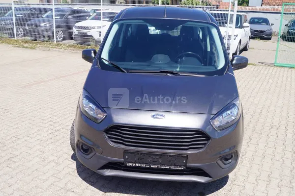 Ford Tourneo — polovni automobil