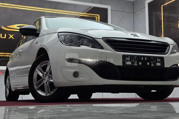 Peugeot 308 — polovni automobil