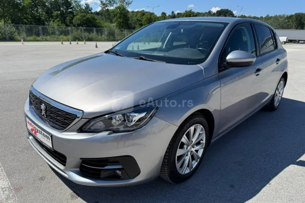 Peugeot 308 — polovni automobil