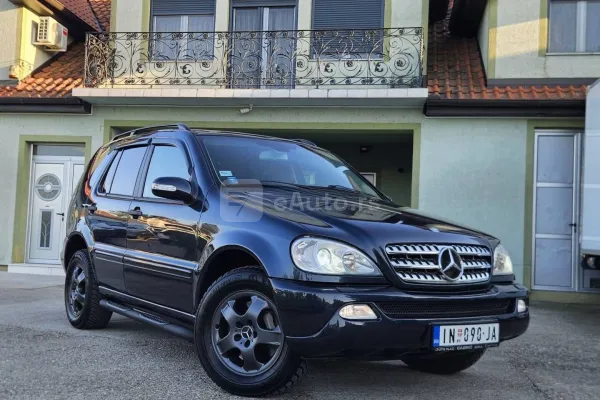 Mercedes Benz ML 270 — polovni automobil