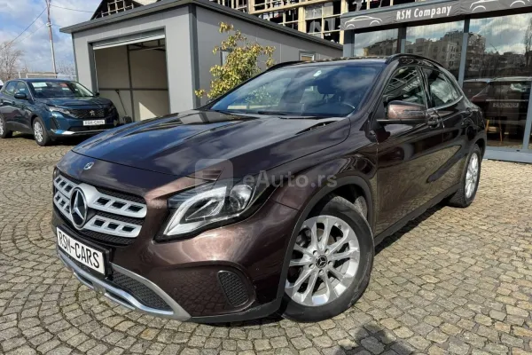 Mercedes Benz GLA 200 — polovni automobil