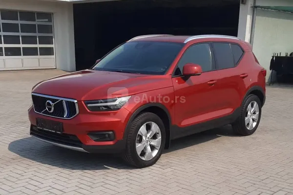 Volvo XC40 — polovni automobil
