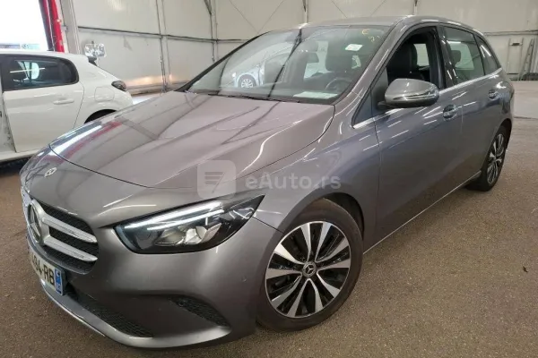 Mercedes Benz B 180 — polovni automobil