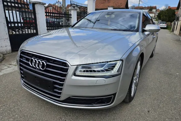 Audi A8 — polovni automobil