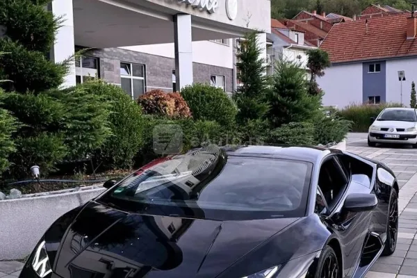 Lamborghini Huracan — polovni automobil