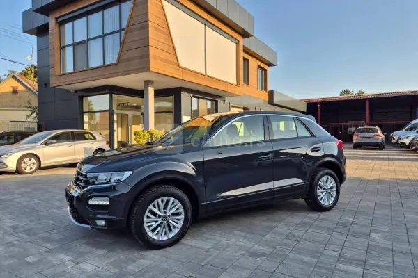 Volkswagen T-Roc — polovni automobil