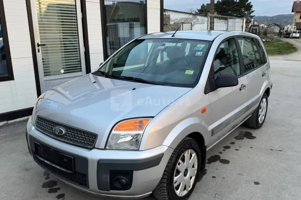 Ford Fusion — polovni automobil