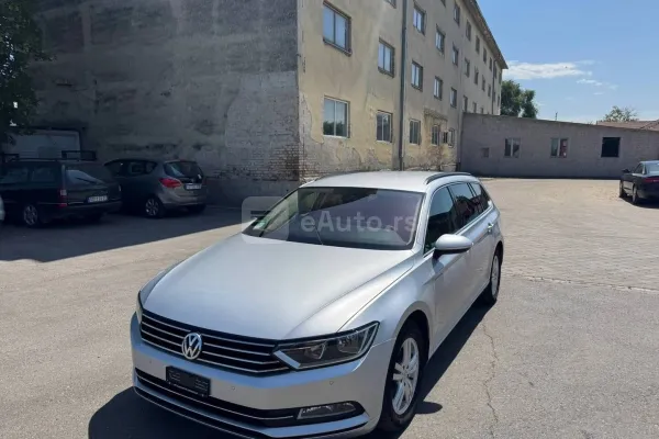 Volkswagen Passat B8 — polovni automobil