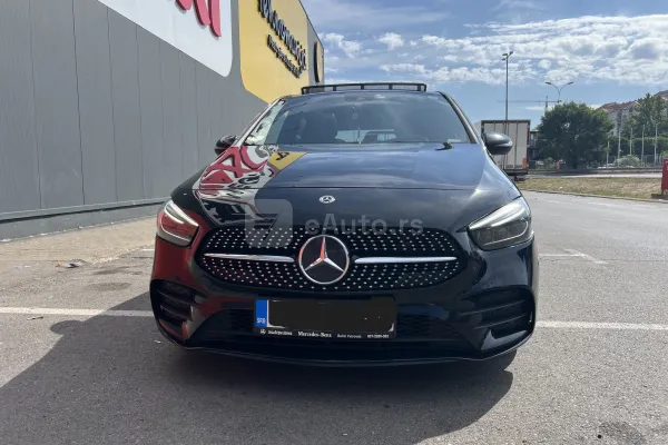 Mercedes Benz B 180 — polovni automobil