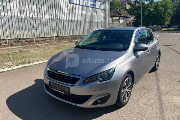 Peugeot 308 — polovni automobil