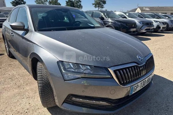 Škoda Superb — polovni automobil