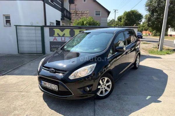 Ford Grand C-Max — polovni automobil