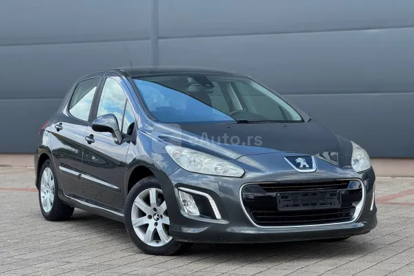 Peugeot 308 — polovni automobil