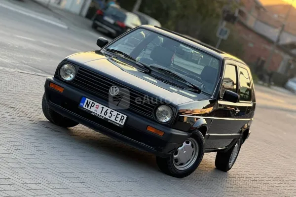 Volkswagen Golf 2 — polovni automobil