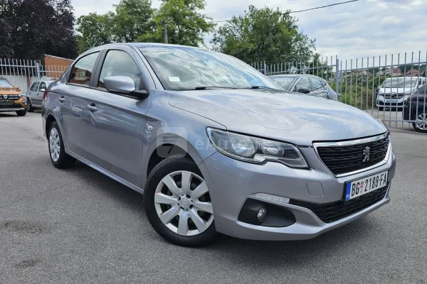 Peugeot 301 — polovni automobil
