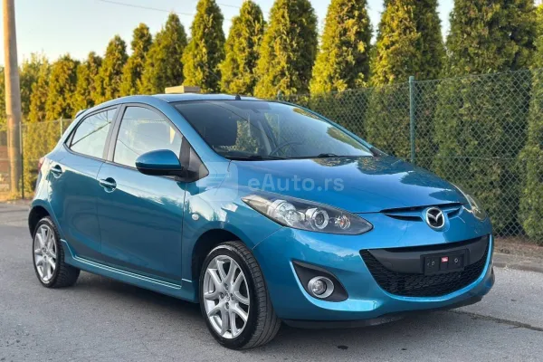 Mazda 2 — polovni automobil