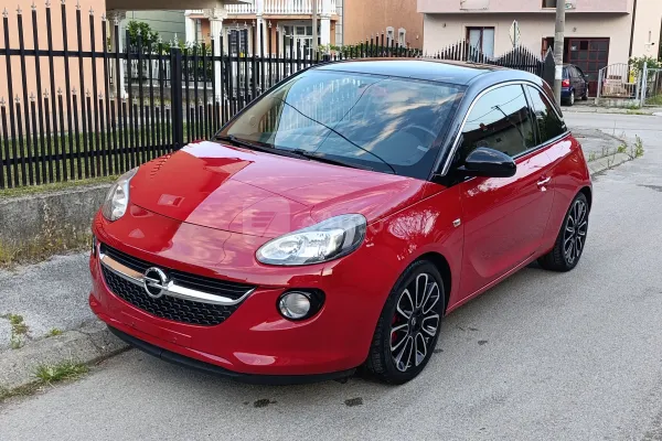Opel Adam — polovni automobil