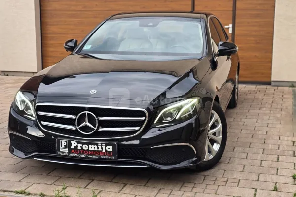 Mercedes Benz E 200 — polovni automobil