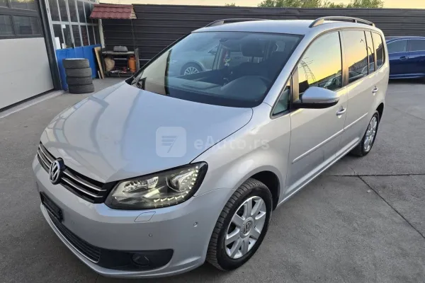 Volkswagen Touran — polovni automobil