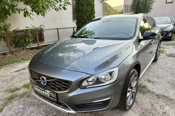 Volvo V60 Cross Country — polovni automobil