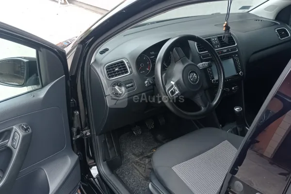 Volkswagen Polo — polovni automobil
