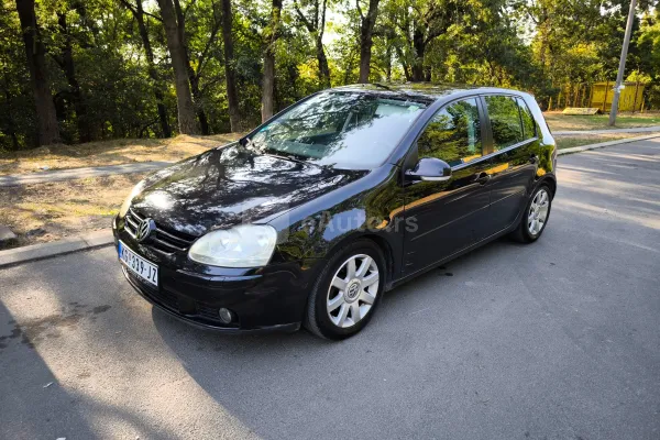 Volkswagen Golf 5 — polovni automobil