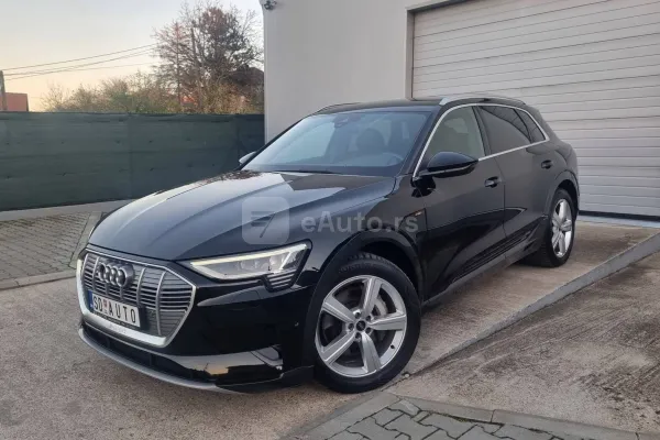 Audi e-tron — polovni automobil