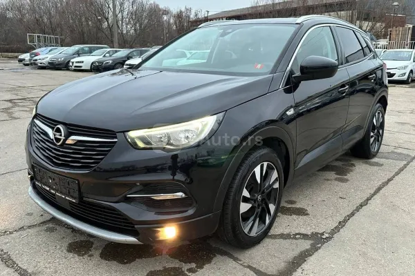 Opel Grandland X — polovni automobil
