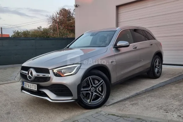 Mercedes Benz GLC 300 — polovni automobil
