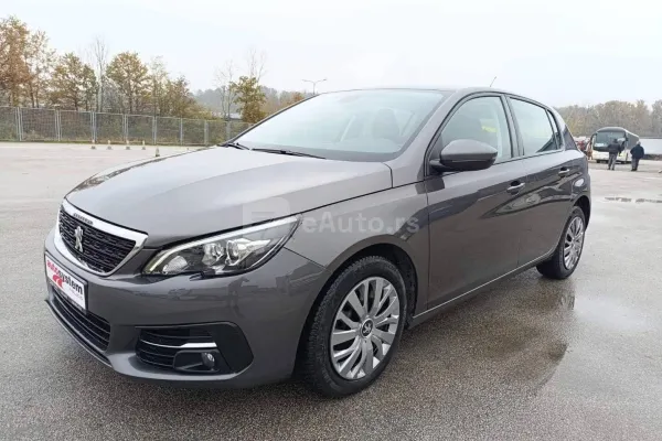 Peugeot 308 — polovni automobil